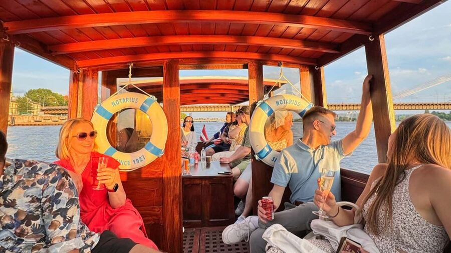 Riga: Canal Boat Tour with Welcome Drink & Audio Guide - Why this short Riga cruise earns a place in your day