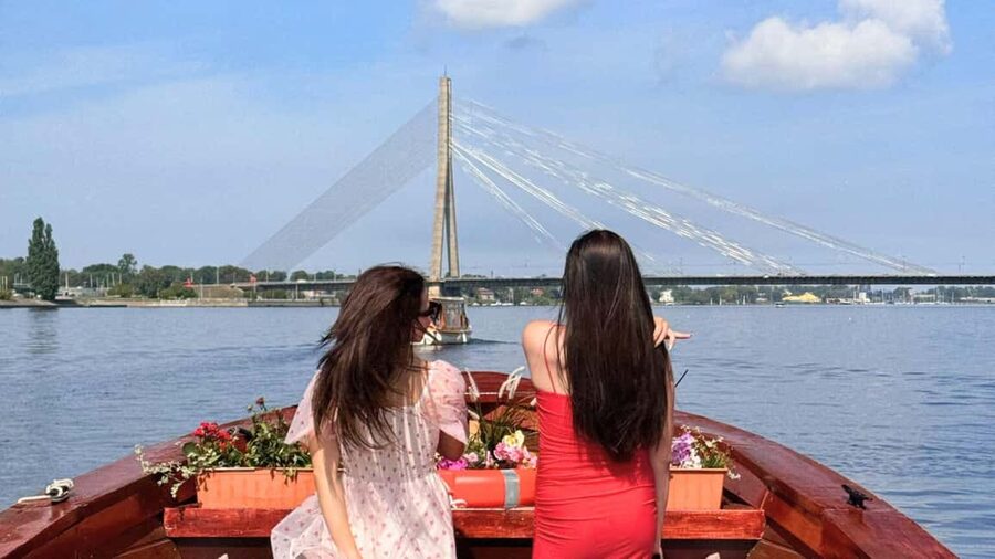 Riga: Canal Boat Tour with Welcome Drink & Audio Guide - The audio guide and the friendly crew