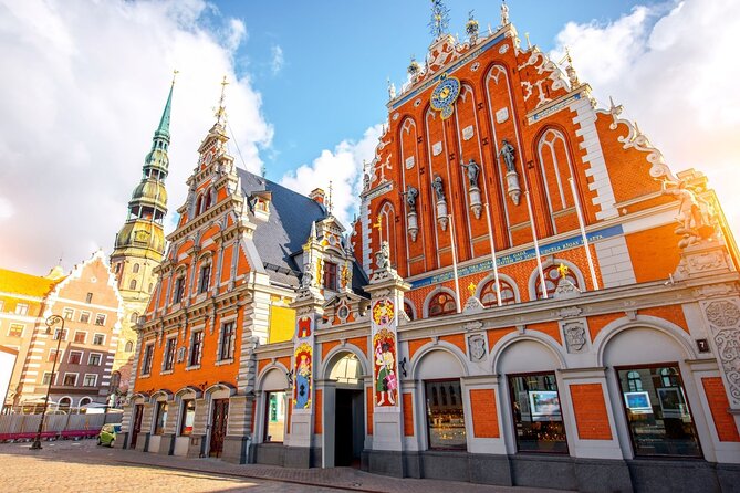 Riga Scavenger Hunt and Highlights Self Guided Audio Tour - The Latvian National Museum of Art begins the route