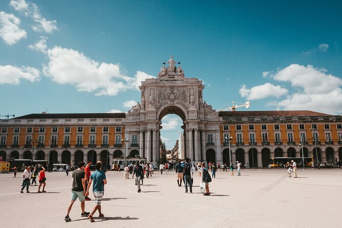 Riverside Ride Audio Adventure Lisbon to Belem - From Cais das Colunas toward Alfama
