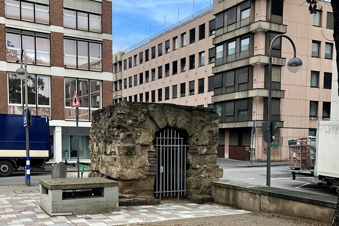 Roman Cologne: A Self-Guided Audio Tour - The Roman Praetorium, once the Rhineland’s largest palace