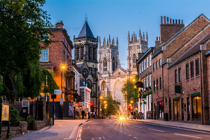 Romans, Vikings and Medieval York: An Audio Tour - Abbey ruins, city walls, and the pleasure of looking up