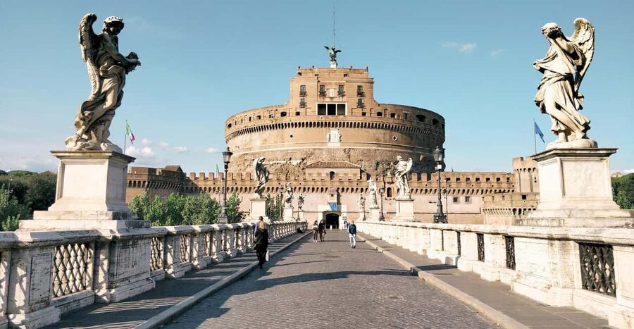 Rome: Castel Sant’Angelo Ticket & Audio Guide - Why Castel Sant’Angelo feels different from Rome’s ruins