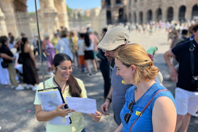 Rome: Colosseum Access with Official AI App & Arena Option - The nearby sights on the paper map