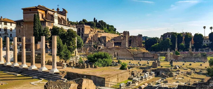 Rome: Colosseum Express Entry with Audio Guide App - Timing, heat, and the right order