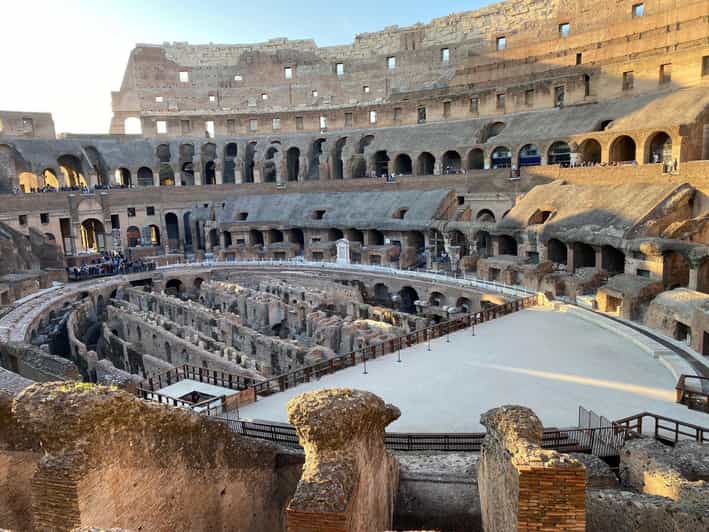 Rome: Colosseum, Forum Audio Tour with Hop-on Hop-off Bus - The introductory video and 3D view of Rome