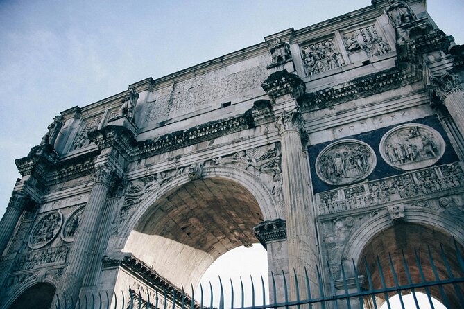 Rome: Colosseum, Roman Forum, Palatine Hill With Free Audio Guide - Entering the Colosseum without a ticket-office wait