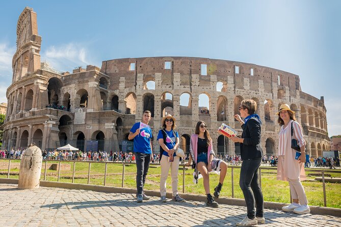 Rome: Colosseum, Roman Forum with Audio Guide - Walking the Roman Forum and Palatine Hill