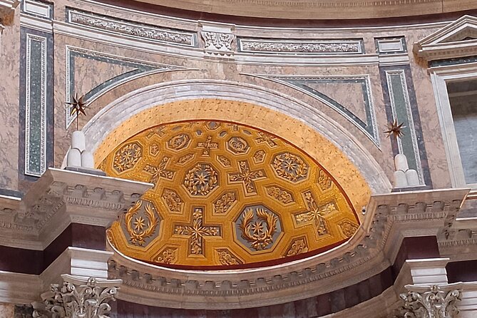 Rome : Entrance ticket Pantheon with digital audio guide - Using the digital audio guide