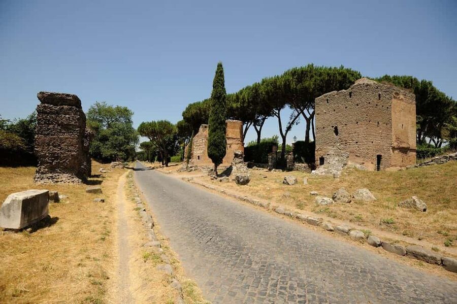 Rome: Guided Catacombs Tour & Capuchin Crypt (Audio Guide) - Inside the Domitilla or Callisto Catacombs