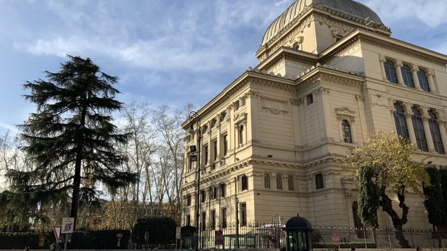 Rome: Jewish Museum and Tempio Maggiore Entry with Audio - Who will get the most from this visit?