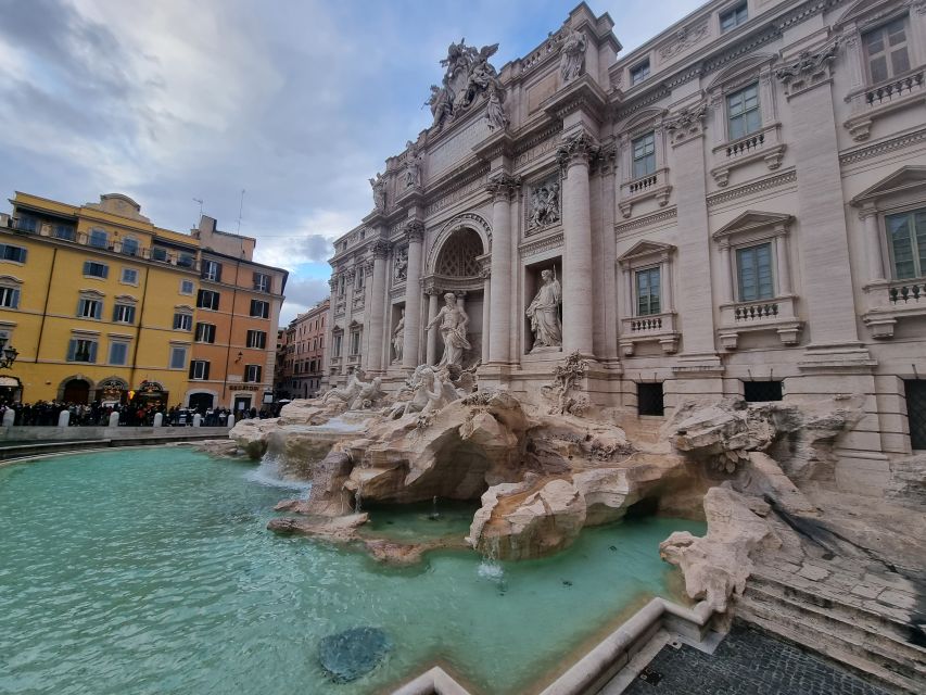 Rome: Monuments Audio Guide with Pantheon, no entry ticket - Caravaggio in two nearby churches