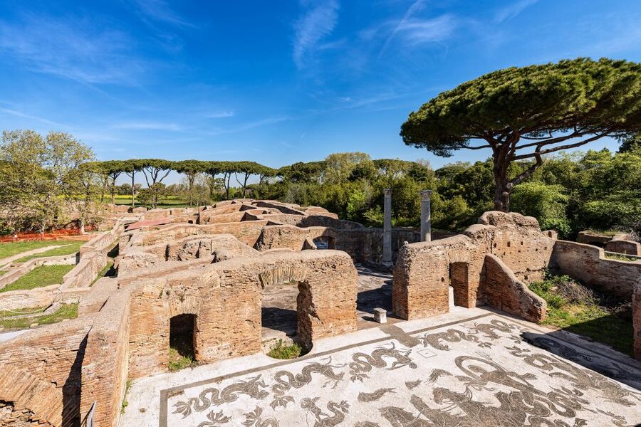 Rome: Ostia Antica Archaeological Park Ticket & Audio App - Using the digital audio guide without losing your way