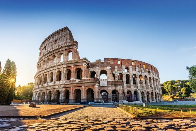 Rome: Panoramic sightseeing Bus Tour + City Highlights Audioguide - What this Rome bus tour really offers
