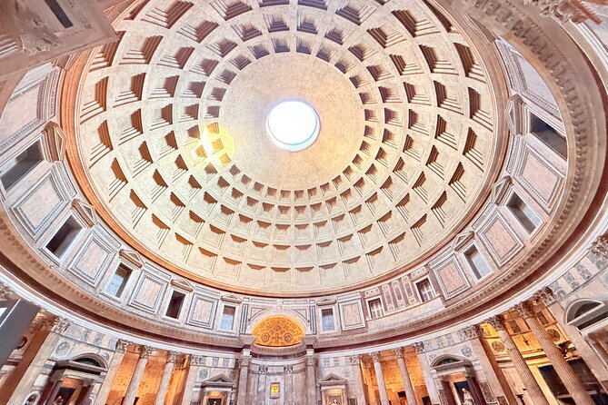 Rome Pantheon Fast Track Experience With Audio - Entering the Pantheon with hosted assistance