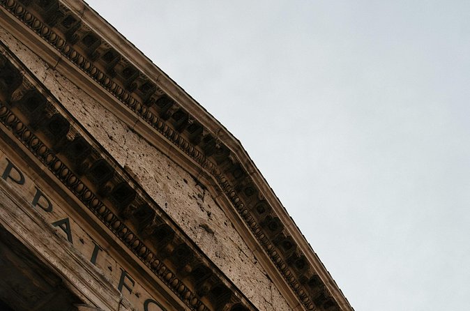 Rome Pantheon Guided Audio Tour Skip The Line Escorted Entrance - Timing, crowds, and the best use of your slot