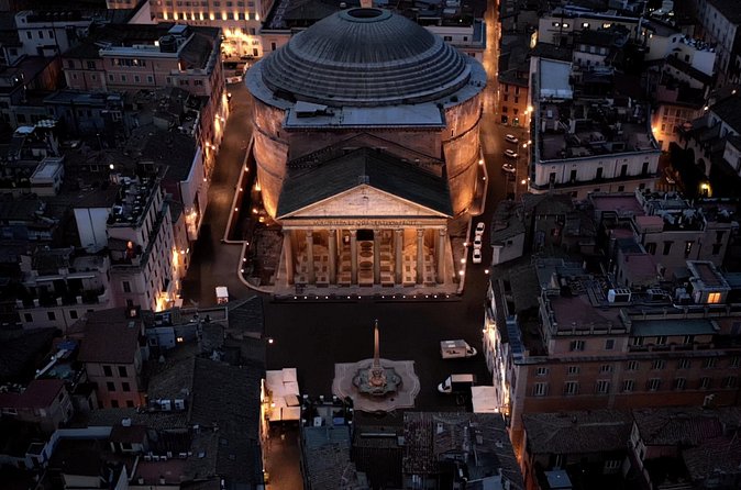Rome : Pantheon with Audio Guide APP - Raphael’s tomb and the Pantheon’s later life