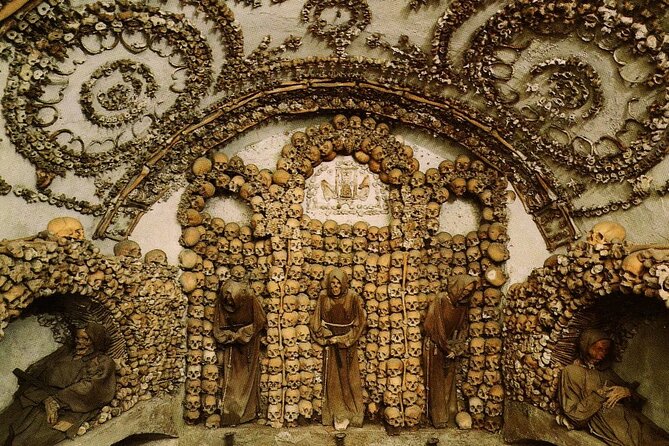 Rome’s Bone Chapel with Audioguide App and Panoramic Bus Transfer - What the panoramic bus transfer really adds