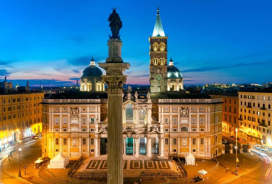 Rome: Santa Maria Maggiore – Visit with Audio Guide and Reserved Access - Following the audio guide through the basilica