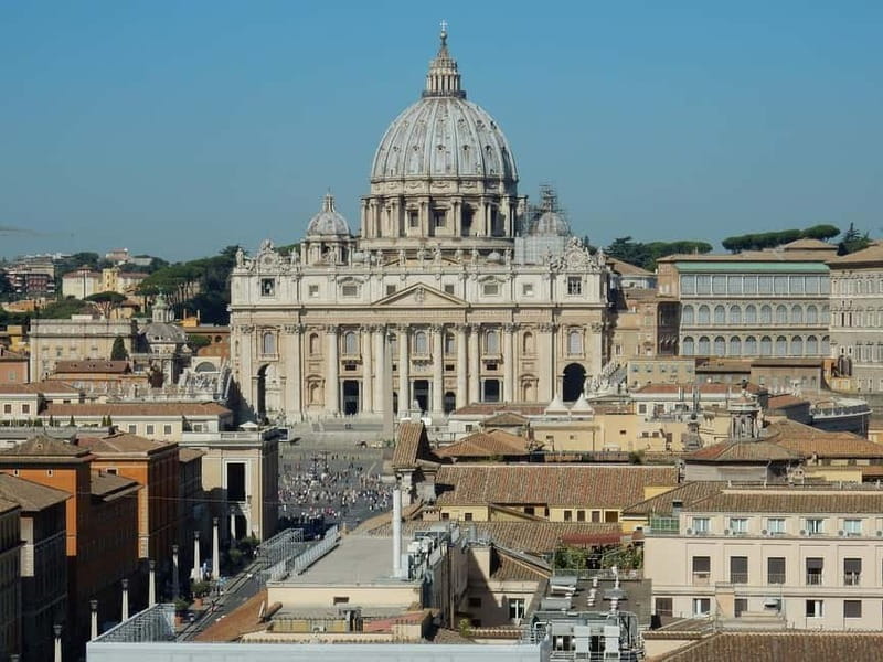 Rome: St. Peter's Basilica and Dome Entry + Audio Guide - How the audio guide shapes the visit