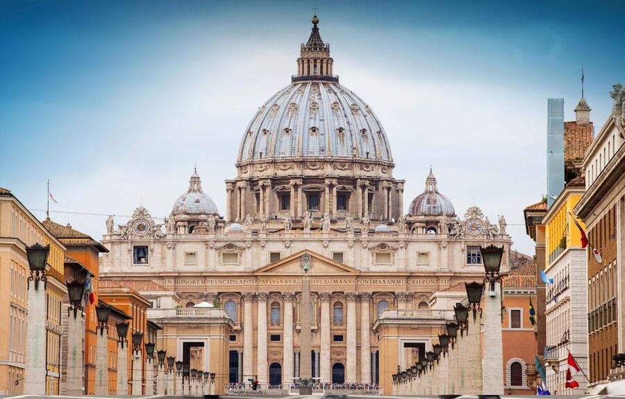 Rome: St. Peter's Basilica Audio Guide with Dome Tickets - The payoff: views over Rome and Vatican City