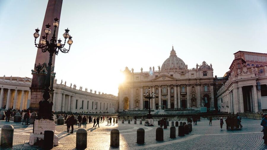 Rome: St. Peter’s Basilica Hosted Access with Audio Guide - Key points to know before booking