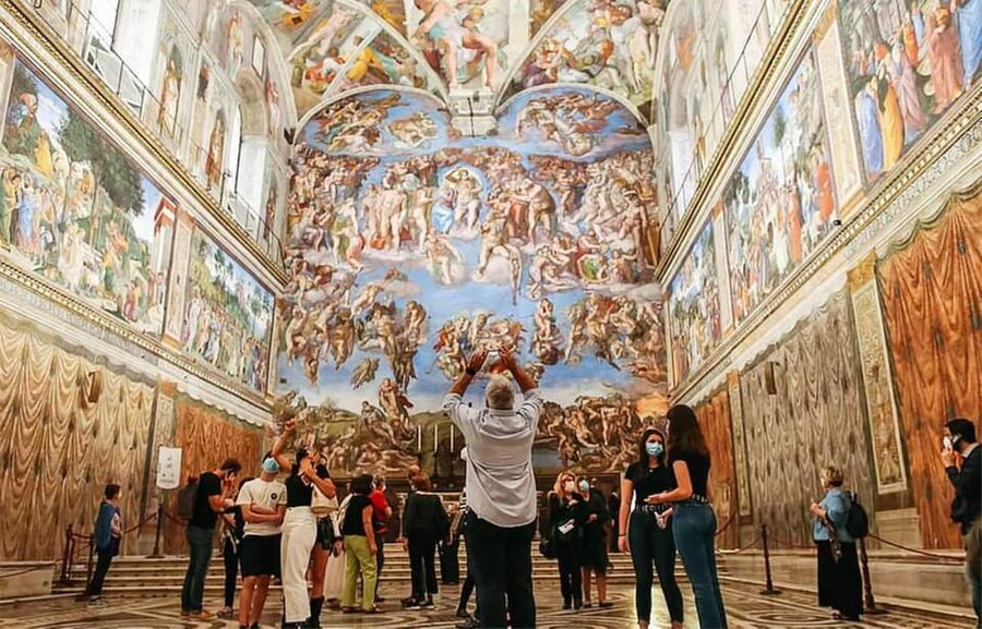 Rome: St. Peter’s Basilica Hosted Access with Audio Guide - What this St. Peter’s Basilica experience actually provides