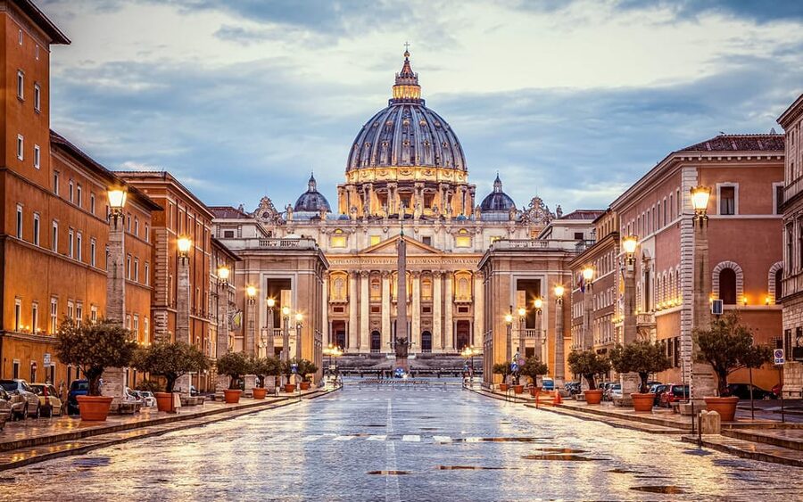 Rome: St. Peter’s Basilica Hosted Access with Audio Guide - Meeting at Via Santamaura 13