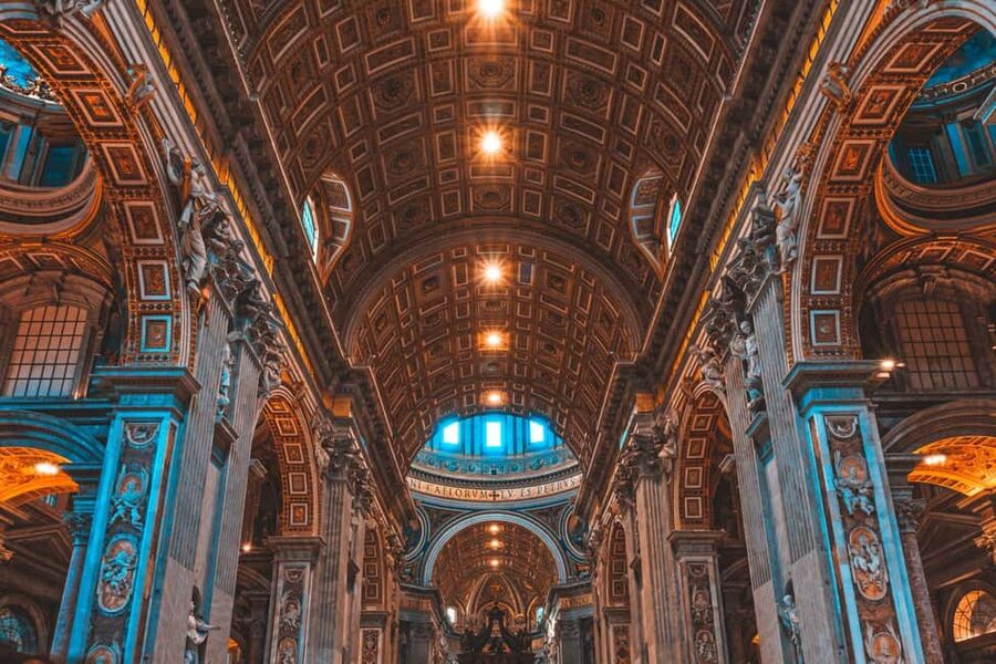 Rome:St. Peter's Basilica Hosted Entry + Official Audioguide - Entering St. Peter’s through a separate entrance