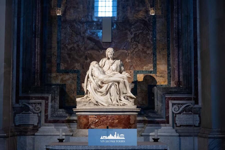 Rome:St. Peter's Basilica Hosted Entry + Official Audioguide - Using the official basilica audio guide