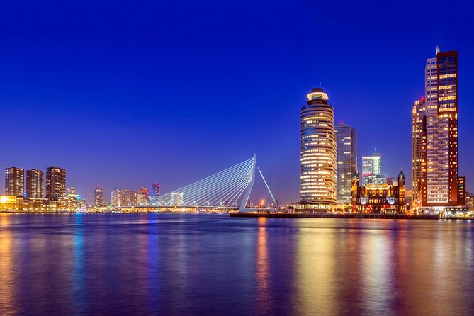 Rotterdam: City Walk Audio Guide in 7 Languages on your Phone - Why the flexible timing is valuable