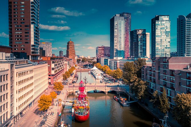 Rotterdam Scavenger Hunt and Highlights Self Guided Audio Tour - What This Rotterdam Walk Really Offers