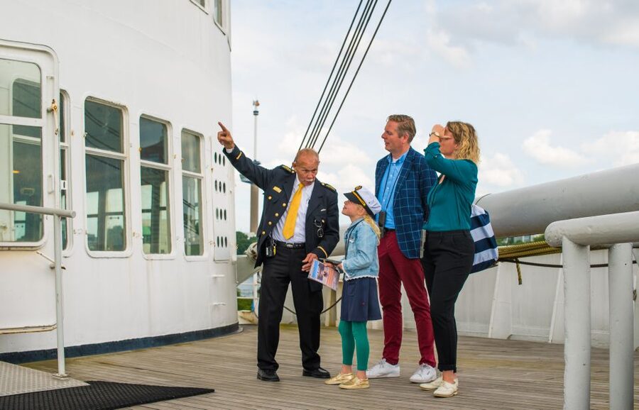 Rotterdam: Steamship Rotterdam Audio Tour Entry Ticket - Key points to know before boarding