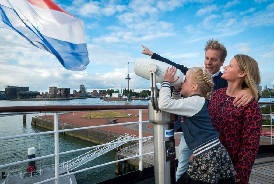 Rotterdam: Steamship Rotterdam Audio Tour Entry Ticket - Who should book the ss Rotterdam tour?