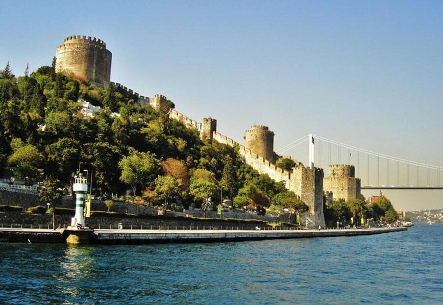 Rumeli Fortress Skip-the-Line Ticket with Audio Guide - Bosphorus Views and Time to Sit
