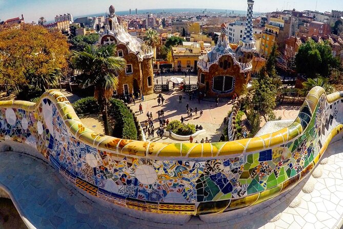 Sagrada Familia Skip The Queue With Audio Guide Tour - What This Sagrada Familia Experience Actually Includes