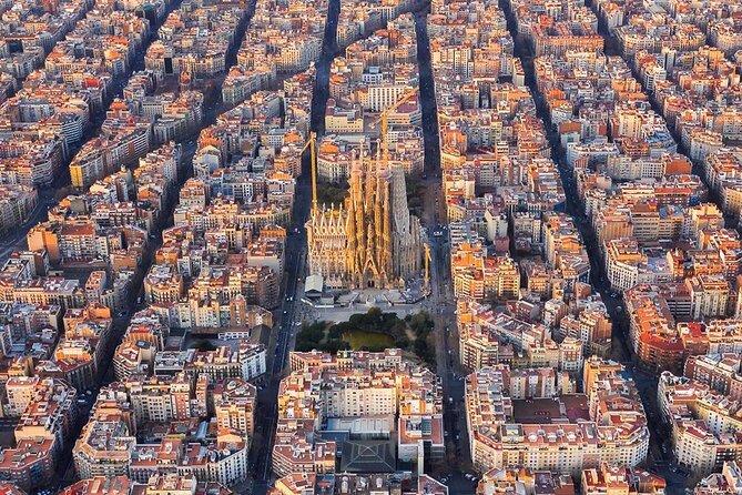 Sagrada Familia Skip The Queue With Audio Guide Tour - Timing, Families, and Access Details