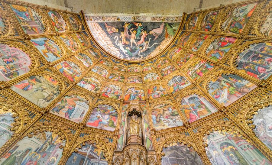 Salamanca: Cathedral of Salamanca Ticket with Audio Guide - Episcopal Palace exhibitions and the VR experience