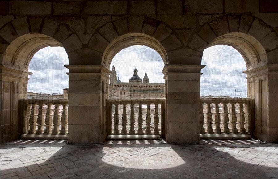 Salamanca: Monterrey Palace Audio-Guided Tour - Key Points Before You Enter