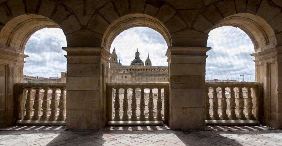 Salamanca: Monterrey Palace Audio-Guided Tour - The Palace Rooms and Private Quarters