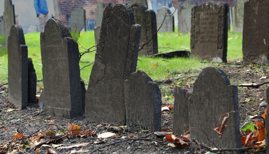Salem: Self-Guided Scary Ghosts & Witch Trials Audio Tour - Walking, Driving, Heat, and Route Comfort