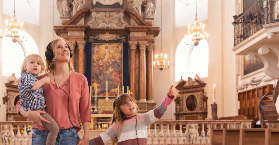 Salzburg: Cathedral Entry Ticket with Audio Guide Option - What You See Inside the Cathedral