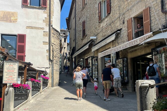 San Marino: A Self Guided Audio Tour - Why this short San Marino walk works well