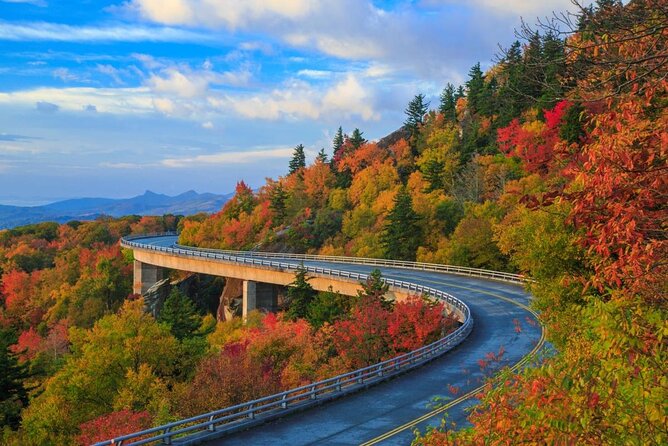 Scenic Blue Ridge Parkway Self-Guided Driving Audio Tour - Key Points At A Glance