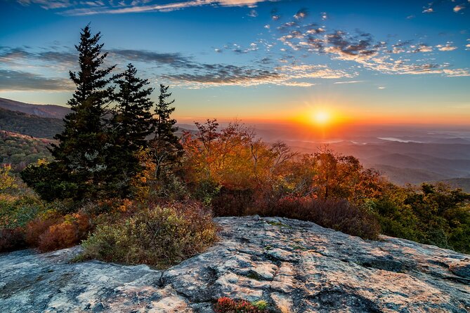 Scenic Blue Ridge Parkway Self-Guided Driving Audio Tour - Waterfalls, Balds, And High Country Walks