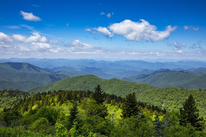 Scenic Blue Ridge Parkway Self-Guided Driving Audio Tour - What The Audio Does Well