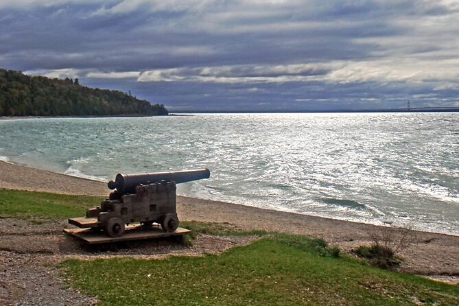 Scenic Mackinac Island: A Self-Guided Cycling Audio Tour - A quieter nature trail along the route