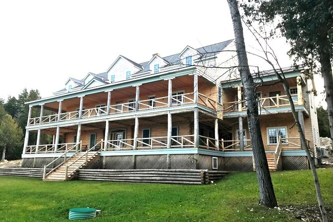 Scenic Mackinac Island: A Self-Guided Cycling Audio Tour - Cannonball Oasis and War of 1812 connections
