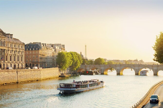 Seine River Cruise flexible ticket with Audio in Paris - 1 Hour - Key points at a glance