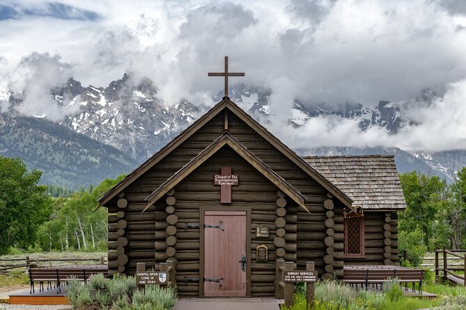 Self-Guided Audio Driving Tour in Grand Teton National Park - How the Grand Teton audio tour works